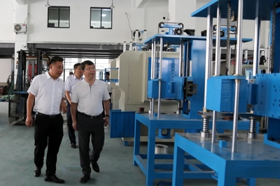 李剛率隊赴浙江開展設備銷售領域招商考察并與企業家代表座談